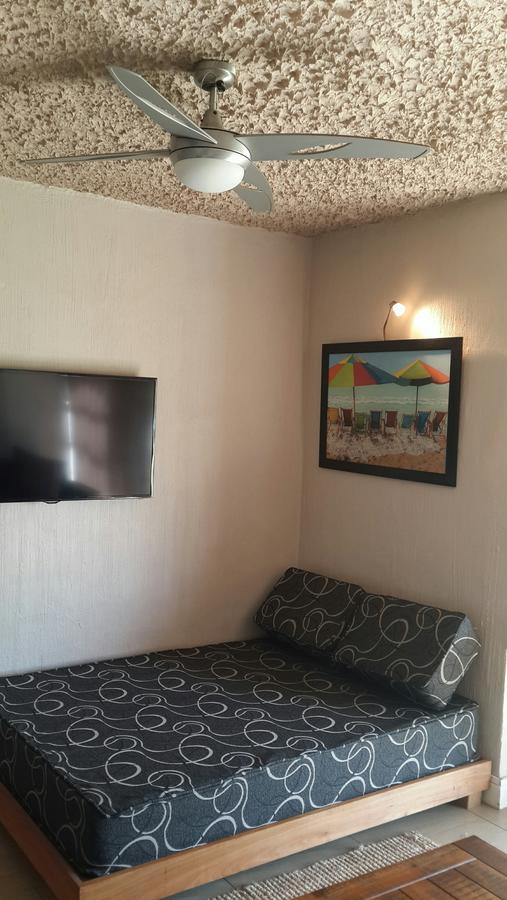 Cabanas Del Mar Amanzimtoti Eksteriør bilde